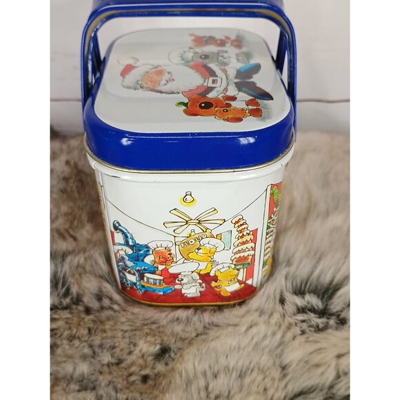 The Tin Box Company Santa's Dog Helpers Christmas Tin Basket‎ w/Handle - Picture 3 of 6
